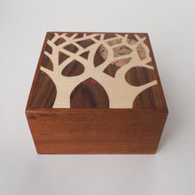 Load image into Gallery viewer, Spring Blossoms Wooden Trinket Box