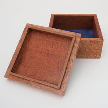 Load image into Gallery viewer, White Spring Blossoms Wooden Trinket Box