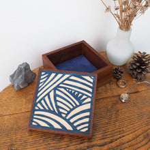 Load image into Gallery viewer, Japanese inspired Pattern Sapele Trinket Box