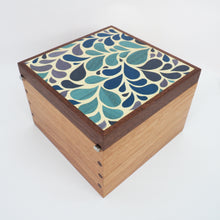 Load image into Gallery viewer, blue pattern marquetry small wooden jewellery box