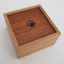 Load image into Gallery viewer, Asanoha Pattern Sapele Trinket Box