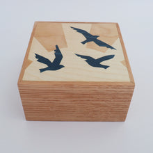 Load image into Gallery viewer, Sunrise Birds Marquetry Trinket Box