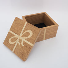 Load image into Gallery viewer, cream ribbon marquetry wooden trinket box