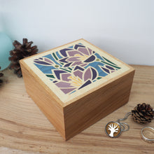 Load image into Gallery viewer, crocus flower marquetry wooden trinket box