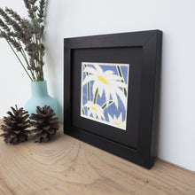 Load image into Gallery viewer, daisy framed giclee print