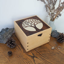 Load image into Gallery viewer, Little Bird in Tree Small Wooden Jewellery Box
